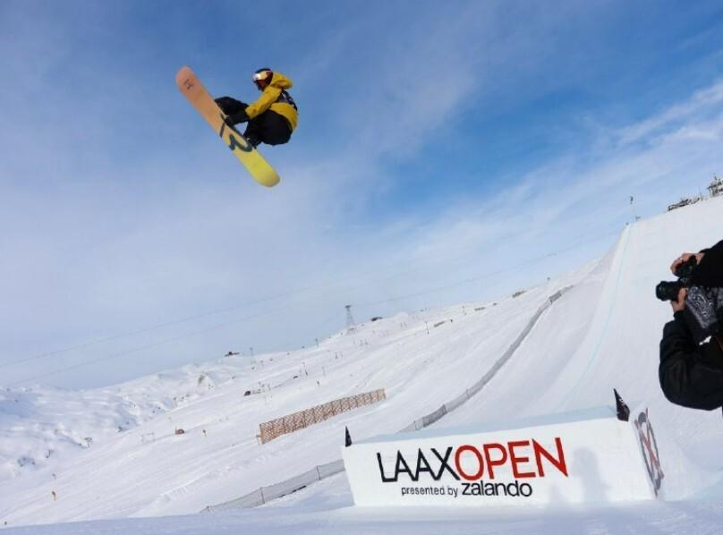 Kaiyun ESPORTS-两轮均是小组第1！单板滑雪坡障世界杯：苏翊鸣轻松晋级半决赛