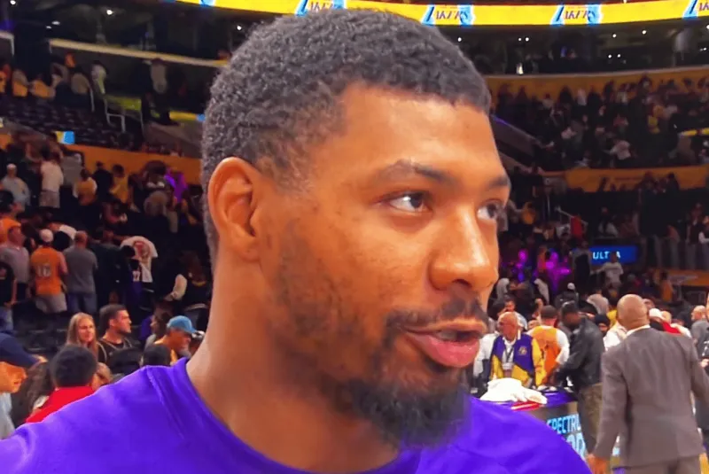 LOL在线竞猜-斯马特谈季后赛：我们明白我们全队必须团结在一起